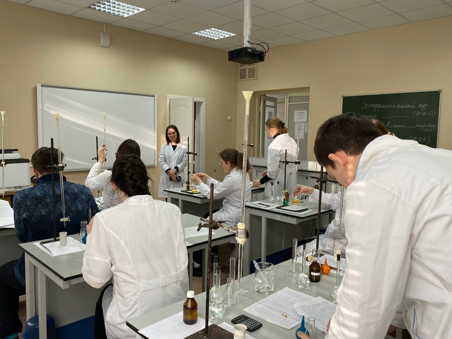 27 января прошел практический тур регионального этапа ВсОШ по химии